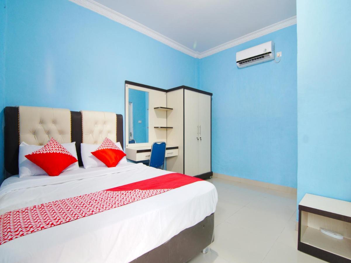 Oyo 90752 Ridho Guest House Syariah Dumai Exterior foto